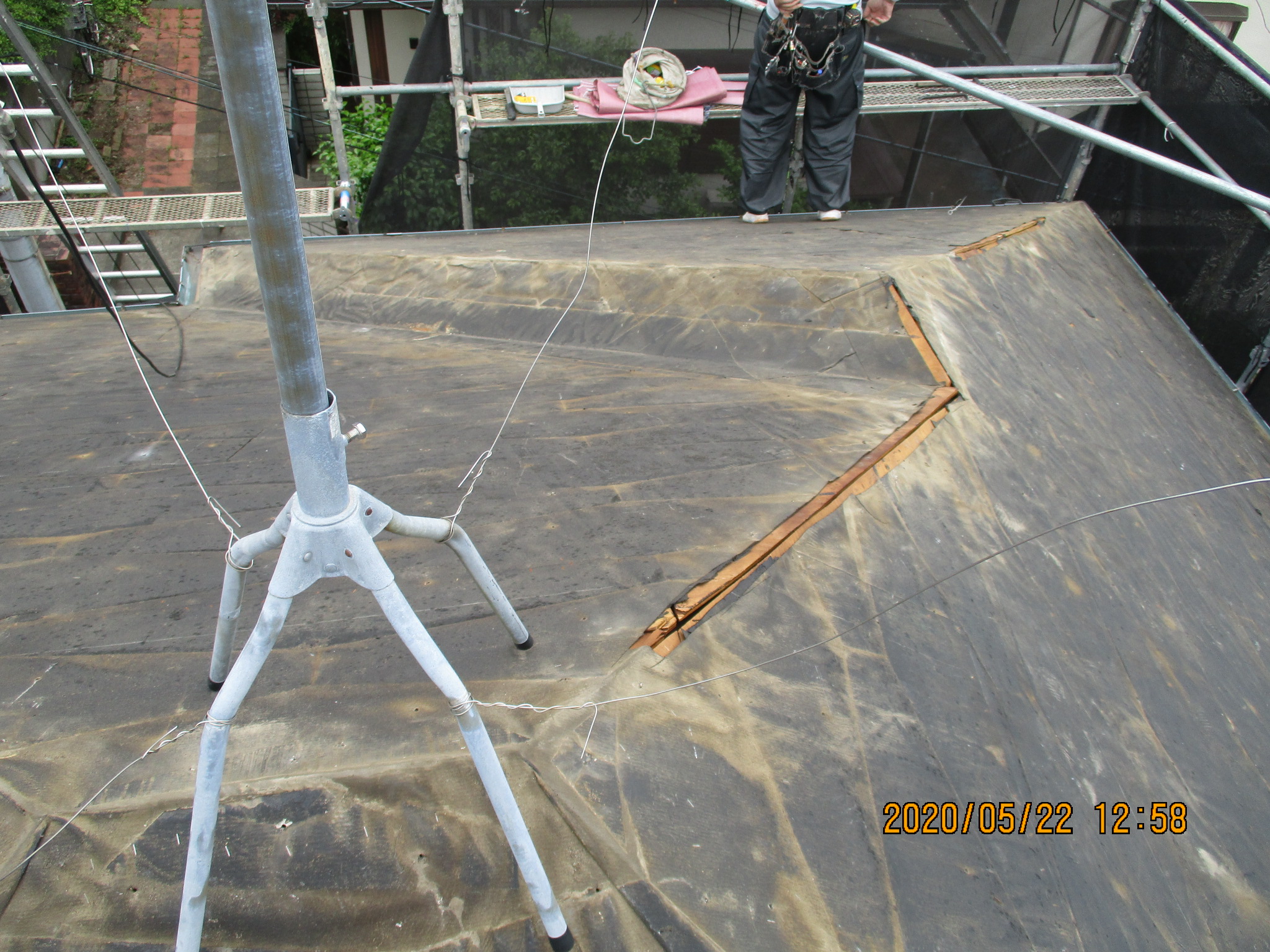 スレート葺き替え 既存防水紙